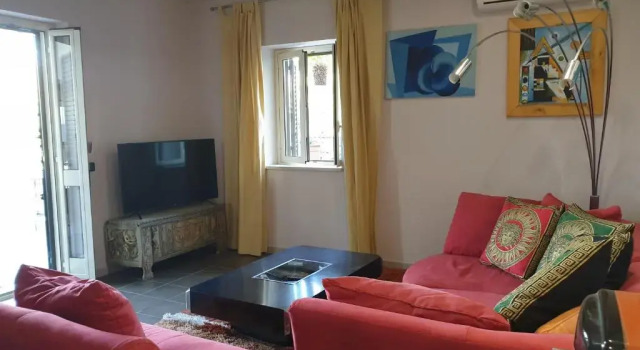 Апартаменты с видом на бассейн Villa Antheus