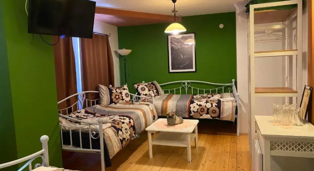 Полулюкс House Cun