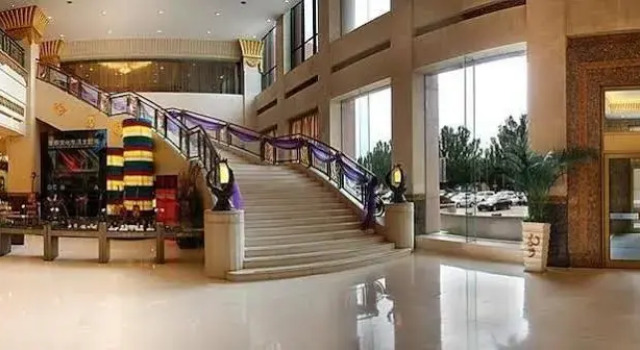 Inner Mongolia Magpies Bridge Hotel, Rezerwuj Hotel Hotele w Huimin z parkingiem, Parking