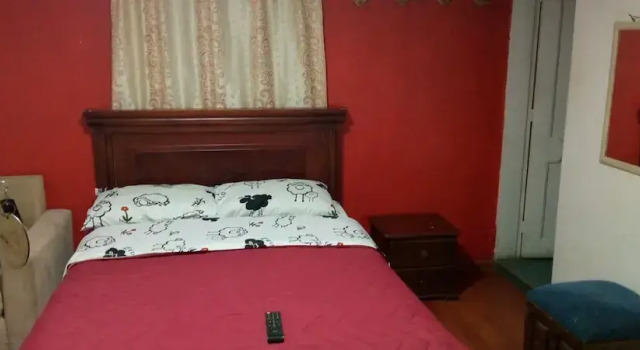 The Imperial Hostal, Забронировать Отель La Floresta Кито, рядом с Del Arbolito Park