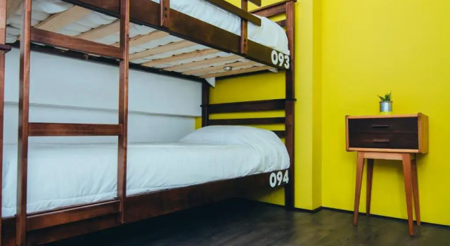 Кровать в общем номере La Joya Hostel
