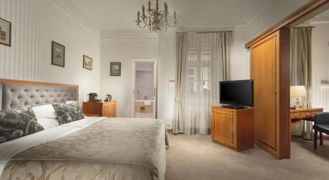 Deluxe Dvoulůžkový s manželskou postelí pokoj Hotel Pod Vezi