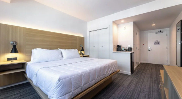 Двухместный номер Standard Hotel Mai Downtown Long Beach