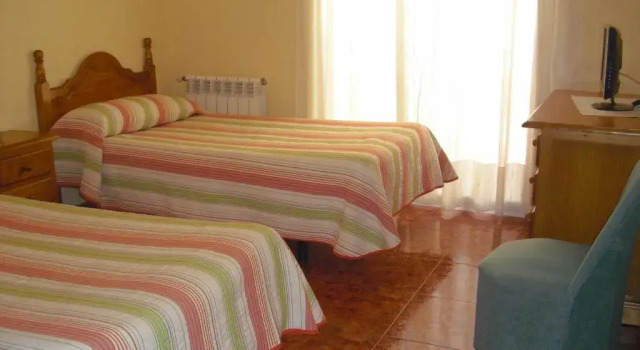 Двухместный номер Standard Hostal Sunami