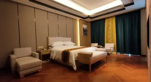 Люкс Executive Mingcheng Xincheng Hotel
