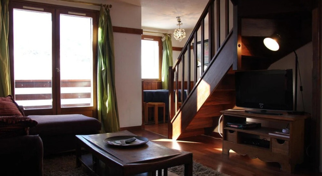 3 bedrooms duplex south facing Apartment 3 agence la cime, Prenota Appartamento Hotel a Alvernia con parcheggio, Parcheggio