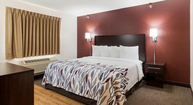 Двухместный люкс Red Roof Inn Auburn