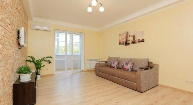 Апартаменты Apartment on Obolonskiy Prospect 16V