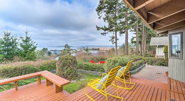 Коттедж Lovely Coupeville Home w/ Puget Sound Views!