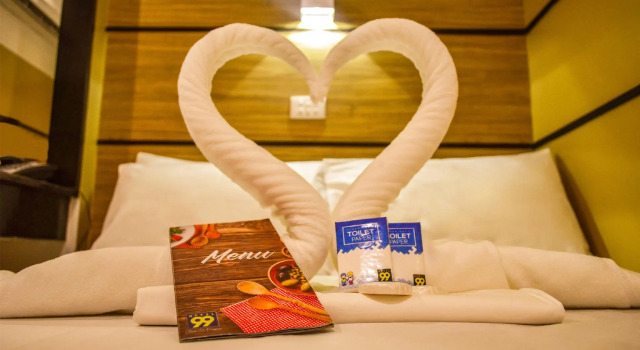Номер Premium Hotel 99 Cubao