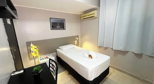 Номер Economy Hotel Montana by Bsb Inn