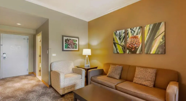 Четырёхместный люкс Best Western Plus Miami Airport North Hotel & Suites