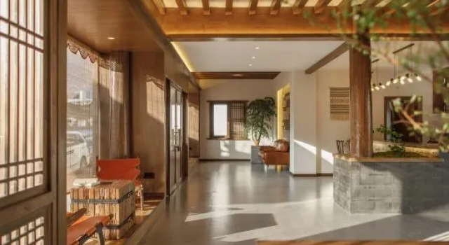 Yulong August Guanshanhai Light Luxury Homestay