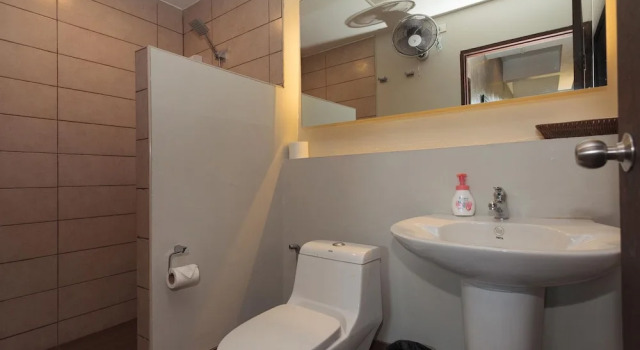 Кровать в общем номере Kama Bangkok - Boutique Bed & Breakfast - Hostel