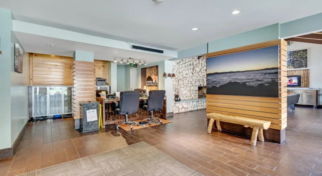 3 Peaks Resort & Beach Club