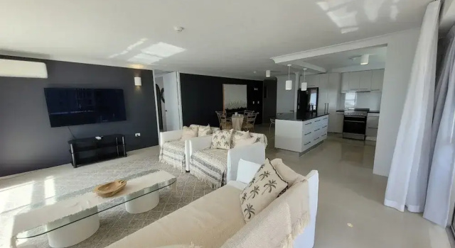 Семейные апартаменты с балконом Surfers Chalet