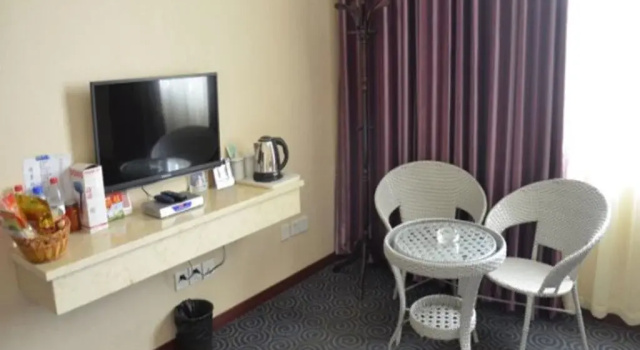 Baiweite Inn, Prenota Hotel Hotel a Mianyang con parcheggio, Parcheggio