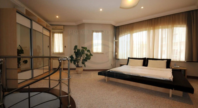 First Choice Apartments