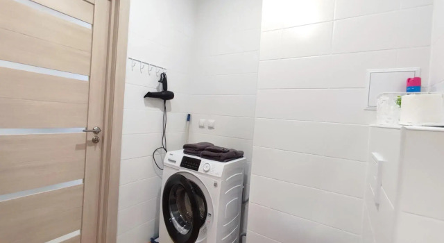 Apartments on 91 Timofey Charkov Street, Prenota Appartamento Hotel a Tyumen Region con parcheggio, Parcheggio