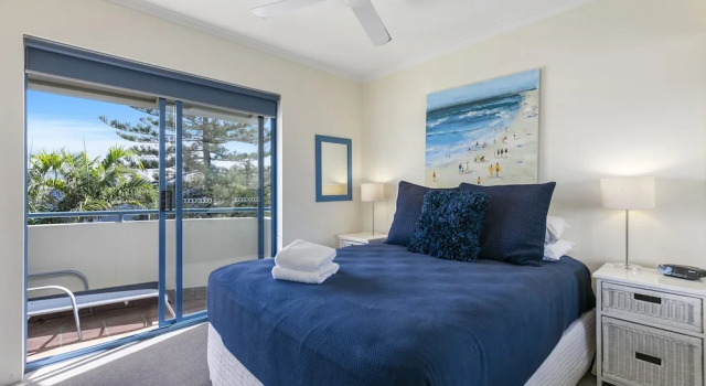 Stunning top floor Sunshine Beach Getaway! Unit 7 Vista Pacific 12 Bryan Street, Prenota Hotel Hotel a Queensland con parcheggio, Parcheggio