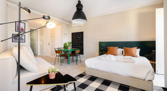 Студия Premium с балконом STAY&CO Lisbon Rossio