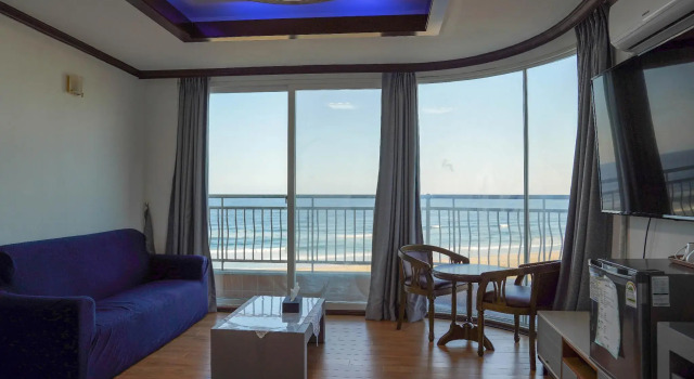 Люкс Mangsang Beach Pension