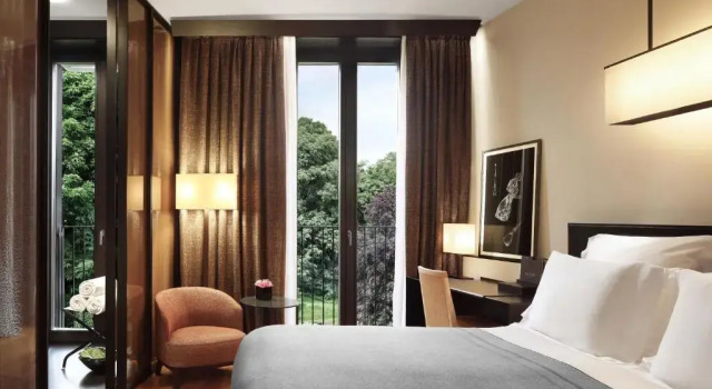 Двухместный номер Deluxe Bvlgari Hotel Milano