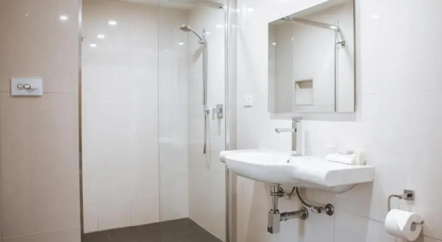 Семейный номер Executive Astor Inn