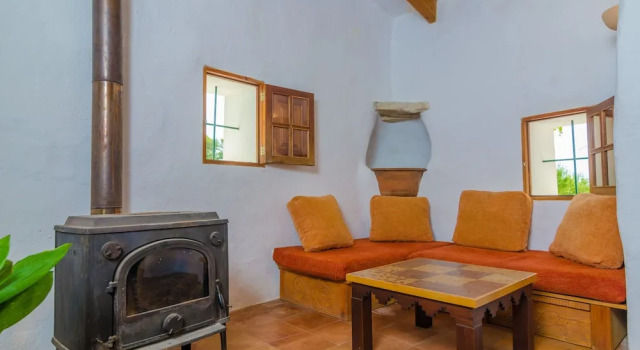 Sa Rota (Den Joan Porrerenc), Book Hotel Hoteller i Montuiri med parkering, Parkering