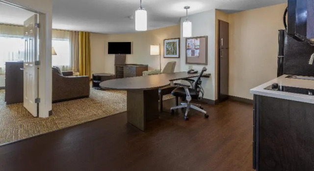Номер Standard Candlewood Suites Kalamazoo by IHG