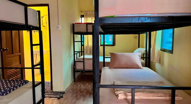 Easy go backpacker hostel, Rezervasyon Pansiyon / Hostel Vientiane Province hosteller, Pansiyon / Hostel