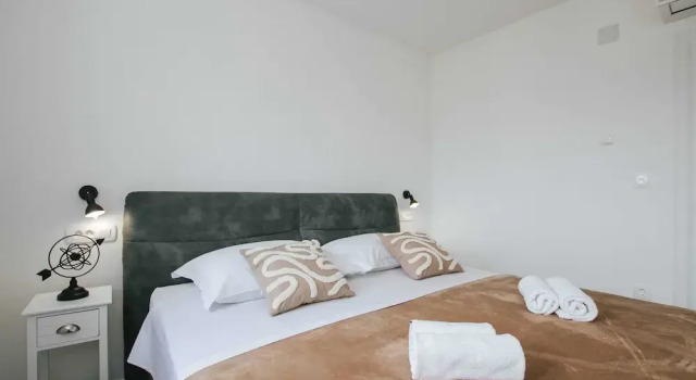 Апартаменты Classic Spacious Luxury Trogir Apartments