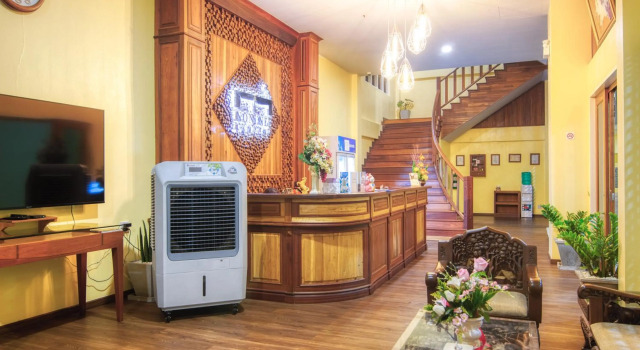 Nonnee Lampang Hotel, Забронировать Отель Лампанг Lampang Province