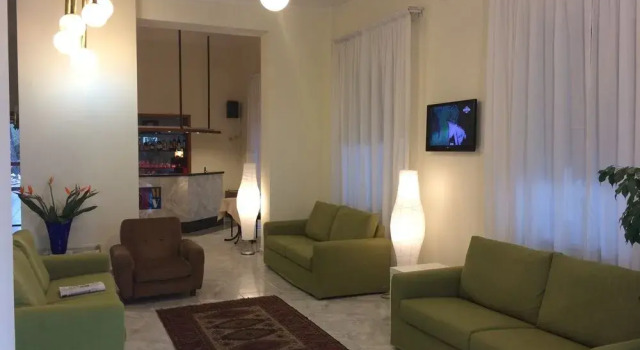 Hotel Mirage, Забронировать Отель Отели Версилия 3 звезды, 3*