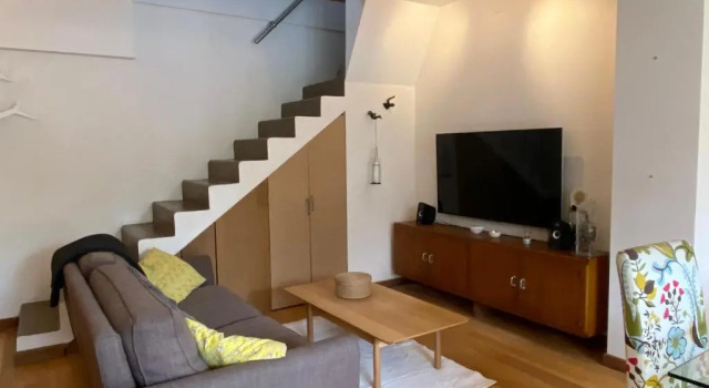 Duplex house walk to town