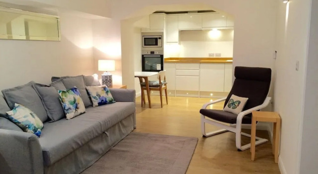 Malvern Holiday Garden Flat