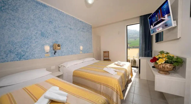 Двухместный номер Standard с балконом Hotel Florida