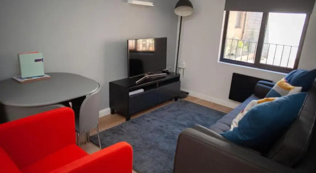 Апартаменты Quire Court Apartment