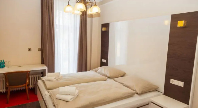 Hotel Residenz 23, Забронировать Отель Вайльбург Таунус, рядом с Замок Вайльбург