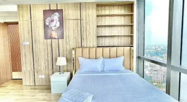 Люкс Deluxe с 4 комнатами Vinhomes Central Park Apartment- Landmark Luxury