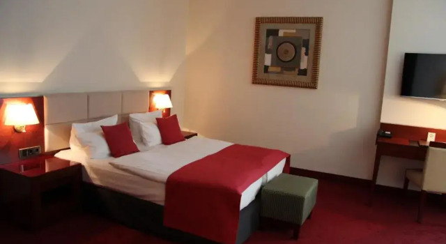 Полулюкс Hotel Amaris Bremerhaven