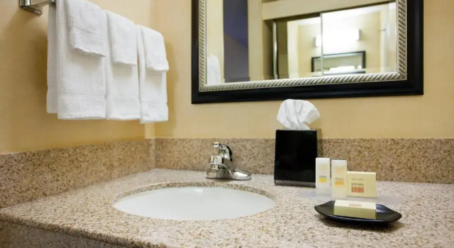 Номер Standard Courtyard Sacramento Airport Natomas