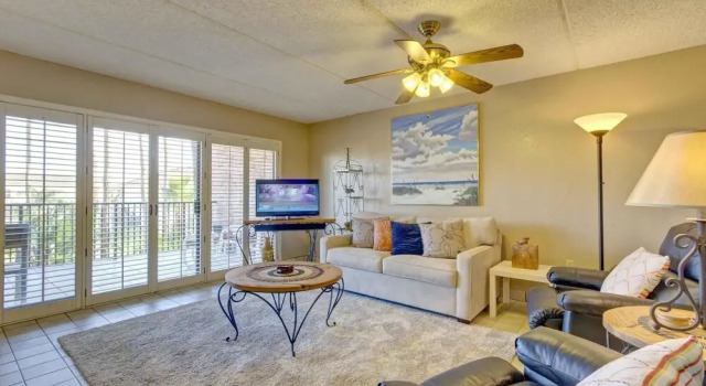Villa Del Sol Condominium 205, Buchen Sie Villa Hotels in Padre Island mit Pool, Schwimmbad