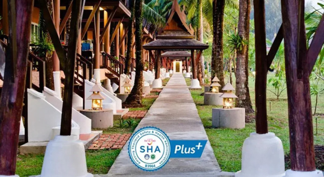 Люкс C&N Kho Khao Beach Resort (SHA Plus+)