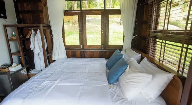 Baan Lhong View Lay