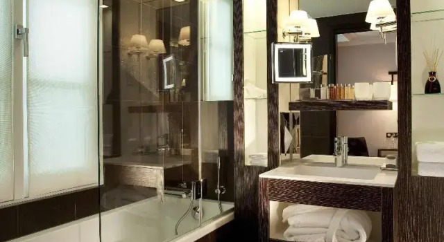 Четырёхместный номер Deluxe Les Jardins De La Villa