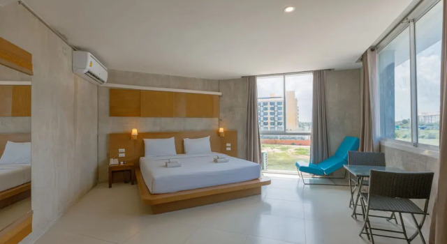 Номер Luxury с видом на сад B2 Jomtien Pattaya Boutique & Budget Hotel