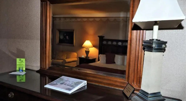 Номер Deluxe Phoenix Inn Resort