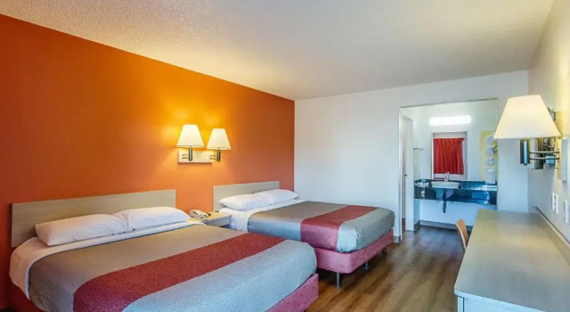 Standard- firedobbelt værelse Motel 6 Modesto CA