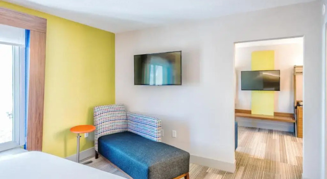 Люкс Holiday Inn Express Charleston by IHG